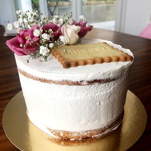 naked cake floral janette boudoir-1